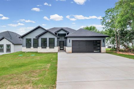 New construction Single-Family house 2714 Steepleridge Cir, Granbury, TX 76048 - image