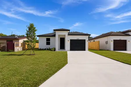 New construction Single-Family house 4383 Marilyn Dr, Lake Worth, FL 33461 - image