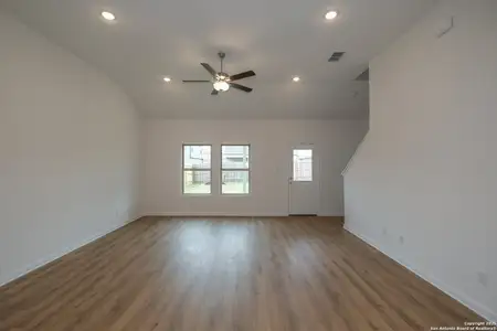 New construction Single-Family house 5127 Halite Vly, San Antonio, TX 78222 Harrison- photo 5 5