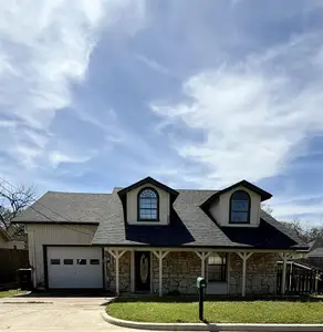 New construction Single-Family house 712 N Walnut St, Weatherford, TX 76086 - image