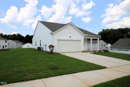 New construction Single-Family house 7140 Pilatus Ave, Spring Hope, NC 27882 Glimmer- photo 1 1