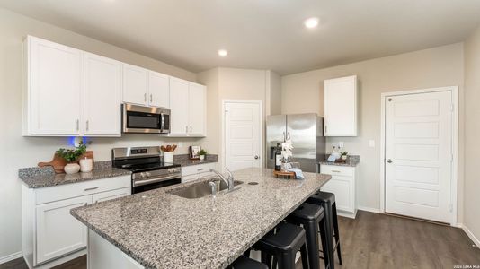 New construction Single-Family house 14619 Butch Cassidy, Lytle, TX 78052 - image 6