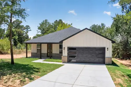 New construction Single-Family house 343 Schooner Rd, Gun Barrel City, TX 75156 - image
