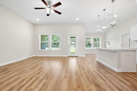 New construction Single-Family house 6116 Mildred'S Wy, Crestview, FL 32539 plan Sierra - image 19
