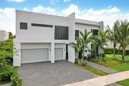 New construction Single-Family house 16492 S Botaniko Dr S, Weston, FL 33326 - image