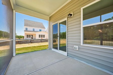 New construction Single-Family house 129 N Stonemill Trl, Wilson's Mills, NC 27520 plan Craven - image