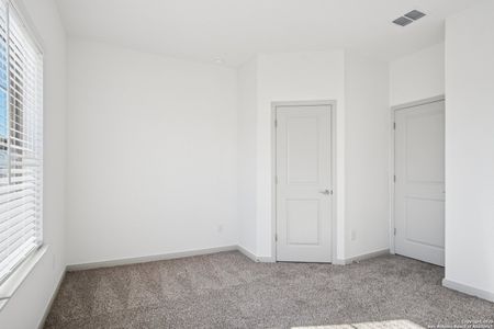 New construction Multi-Family house 12352 Montgomery Frst, San Antonio, TX 78252 - image 19