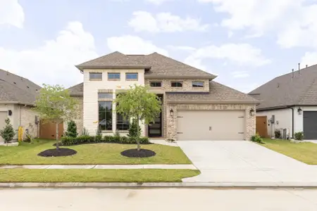 New construction Single-Family house 8922 Turtle Grass Dr, Cypress, TX 77433 plan Design 2935W - image