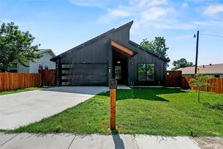New construction Single-Family house 1527 S Denley Dr, Dallas, TX 75216 null- photo 0