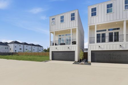 New construction Single-Family house 7710 Earl Rudder Wy, Houston, TX 77055 - image