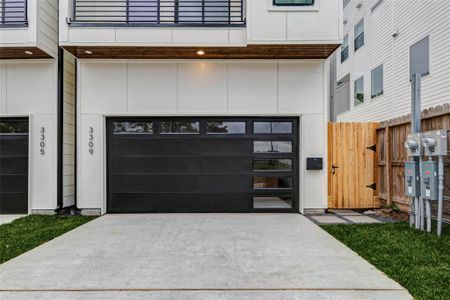 New construction Single-Family house 3305 Saint Emanuel St, Houston, TX 77004 - image