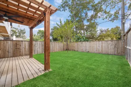 New construction Single-Family house 818 E 24Th St, Houston, TX 77009 - image 3