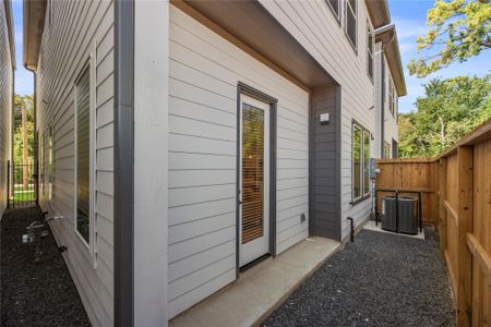 New construction Single-Family house 1306 Neiman St, Houston, TX 77091 - image