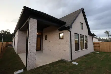 New construction Single-Family house 18138 Ramsey Way Ln, Conroe, TX 77302 plan The Athens - image