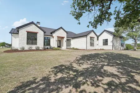 New construction Single-Family house 116 Mitchell Creek Dr, Horseshoe Bay, TX 78657 null- photo 1 1