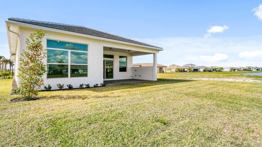 New construction Single-Family house 4919 Rivo Alto Cir, The Acreage, FL 33470 Lila - photo 42 42