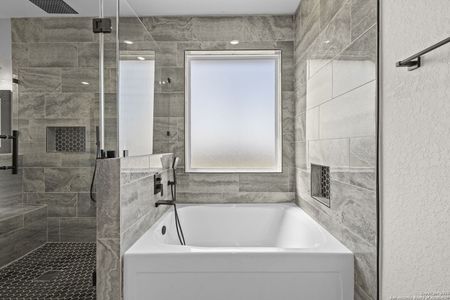 New construction Single-Family house 165 Flor Del Sol, San Antonio, TX 78264 null- photo 41 41
