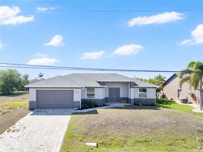 New construction Single-Family house 1306 Ne 2Nd Ave, Cape Coral, FL 33909 - image