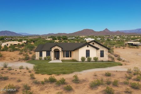 New construction Single-Family house 1688  E Creek Canyon Rd, Phoenix, AZ 85086 - image
