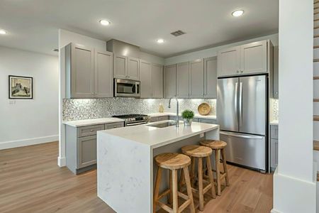 New construction Single-Family house 7609 Victory Reserve St, Houston, TX 77088 - image 10