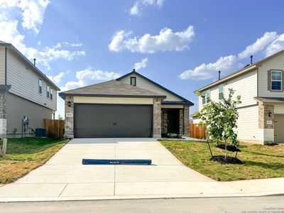 New construction Single-Family house 4231 Thyme Gdn, Von Ormy, TX 78073 The Amber- photo 0 0