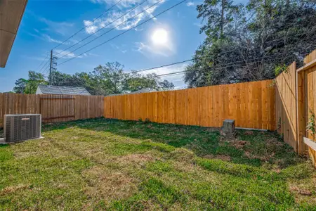 New construction Single-Family house 24705 Thornbluff Briar Trl, Houston, TX 77336 - image 4