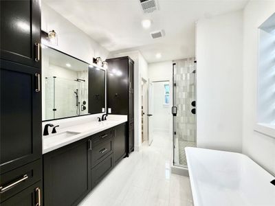 New construction Single-Family house 923 Fisher St, Unit A, Houston, TX 77018 - image 8