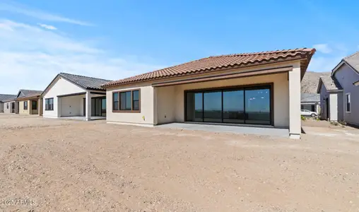 New construction Single-Family house 6163 N Sunrise Ln, Buckeye, AZ 85396 plan Goldfinch - image