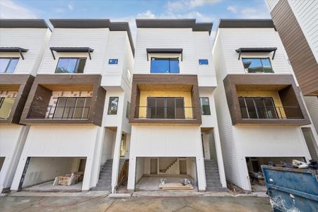 New construction Single-Family house 1034 W 17Th St, Unit D, Houston, TX 77008 - image
