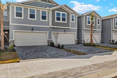 New construction Townhouse house 31490 Woodland Race Lp, Wesley Chapel, FL 33545 Sebring- photo 3 3