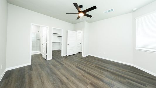 New construction Single-Family house 14011 Mount Hunter Dr, Willis, TX 77318 plan The Woodland - image 10