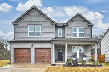 New construction Single-Family house 11009 N Commons Dr, Charlotte, NC 28213 - image 1
