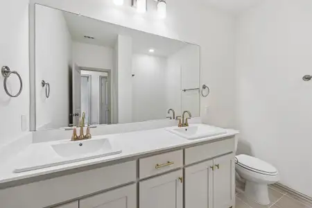 New construction Townhouse house 1388 Marsh Ln, Frisco, TX 75033 - image 7