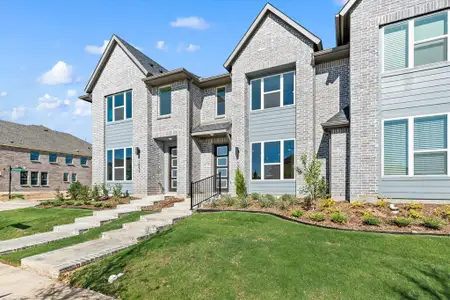 Modern archtectural elements create a home with great curb appeal!