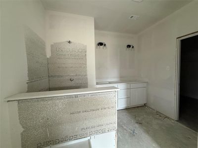 New construction Single-Family house 208 Shepards St, Godley, TX 76044 plan The Loudon - image 11