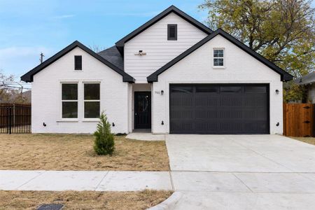 New construction Single-Family house 701 E Arlington Avenue, Fort Worth, TX 76104 - photo 0