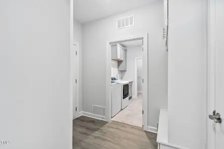 New construction Single-Family house 1009 Middleground Cir, Durham, NC 27713 Torino- photo 24 24