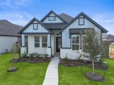New construction Single-Family house 11914 N Pavillion Dr, Mont Belvieu, TX 77523 plan Augusta -42' Lot - image