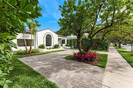 New construction Single-Family house 1735 Lenox Ave, Miami Beach, FL 33139 - photo 0