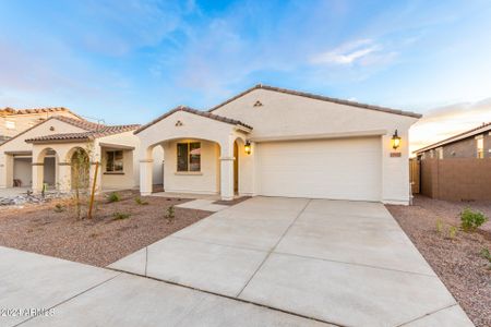 New construction Single-Family house 17627 W Oregon Ave, Litchfield Park, AZ 85340 Harlow- photo 40 40