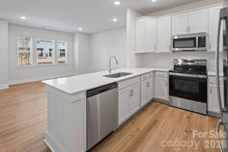 New construction Townhouse house 479 Shasta St, Unit 5201, Gastonia, NC 28052 plan Bridgeport - image 4