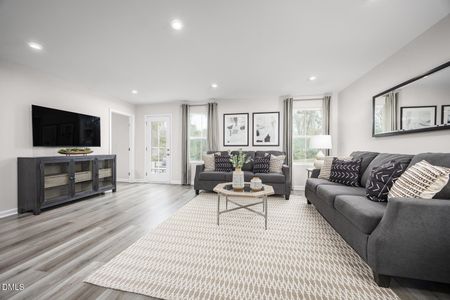 New construction Single-Family house 129 Cavalier Rider Run, Wendell, NC 27591 plan Woodford - image 13