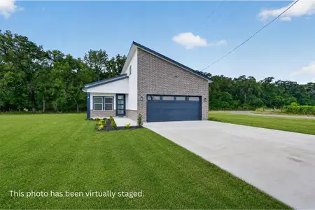 New construction Single-Family house 102 Shadywood Rd, Trinidad, TX 75163 - image