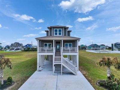New construction Single-Family house 18809 Warrior Rd, Galveston, TX 77554 - image