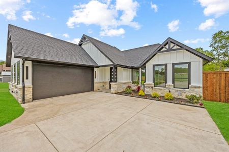 New construction Single-Family house 402 S Humphrey Ave, Kerens, TX 75144 - image