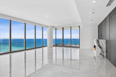 New construction Condo/Apt house 17975 Collins Ave, Unit 2402, Sunny Isles Beach, FL 33160 - photo 1 1