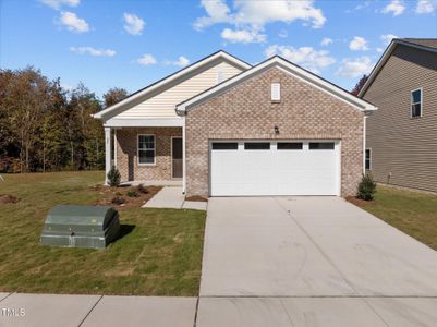 New construction Single-Family house 20 Rolling Banks Dr, Louisburg, NC 27549 Falcon- photo 1 1