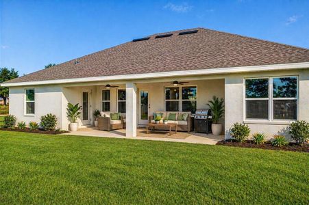 New construction Single-Family house 37298 Hidden View Cir, Dade City, FL 33523 plan 2330 - image