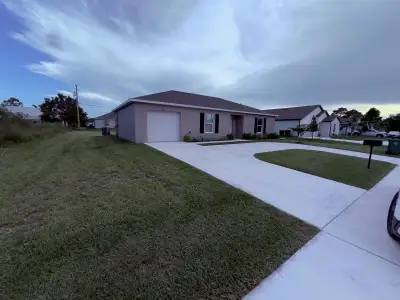 New construction Single-Family house 316 Sw Becker Rd, Port St. Lucie, FL 34953 - image