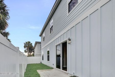 New construction Single-Family house 673 6Th Ave S, Jacksonville Beach, FL 32250 null- photo 1 1